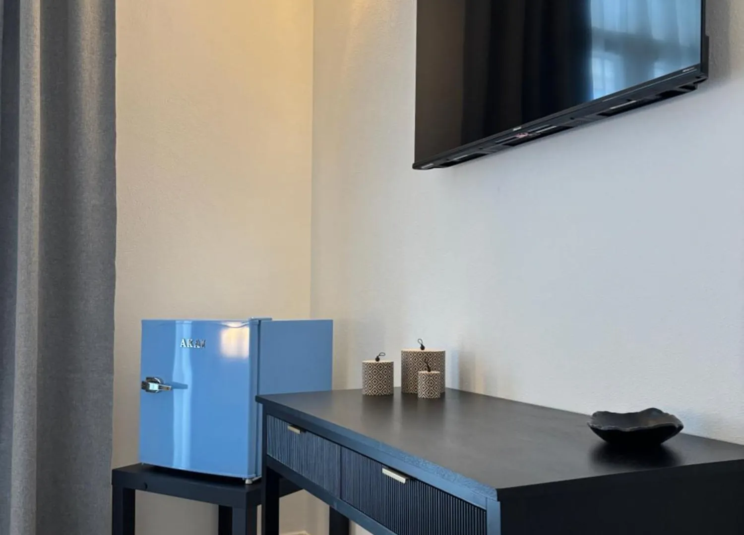 Historic Central Balcony Rooms & Apartment On Via Maqueda Palermo Homestay