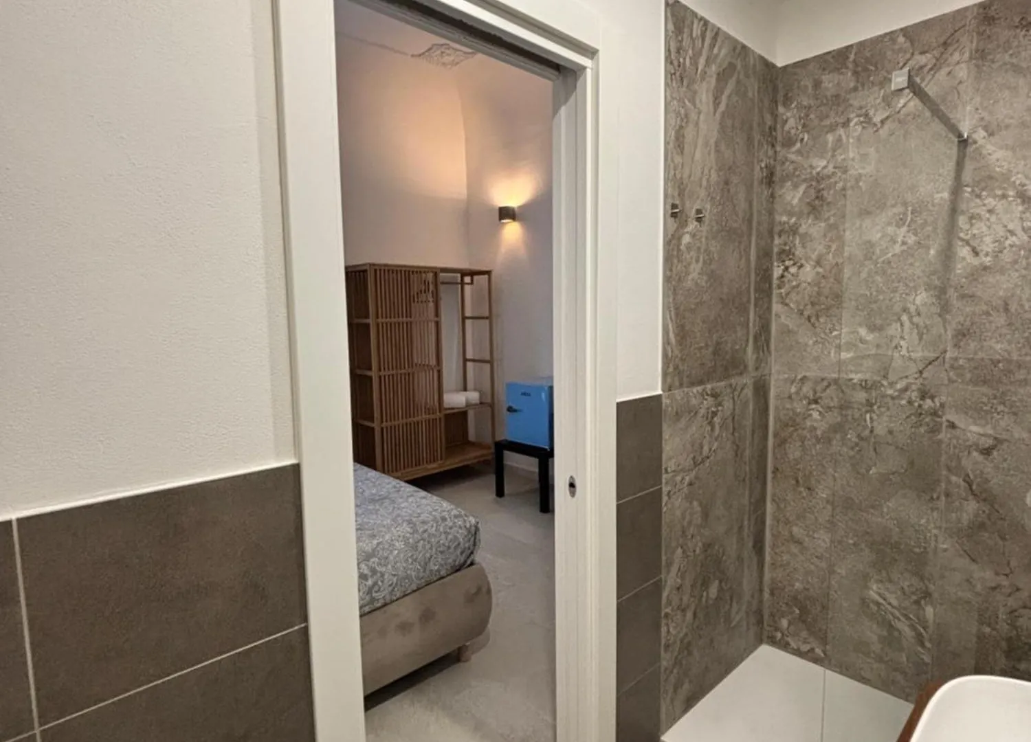 Homestay Historic Central Balcony Rooms & Apartment On Via Maqueda Palermo