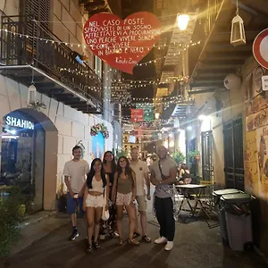 Alloggio in famiglia Solo Single Under 40 - Fkk Naturist Culture - Volunteer Welcome, Palermo
